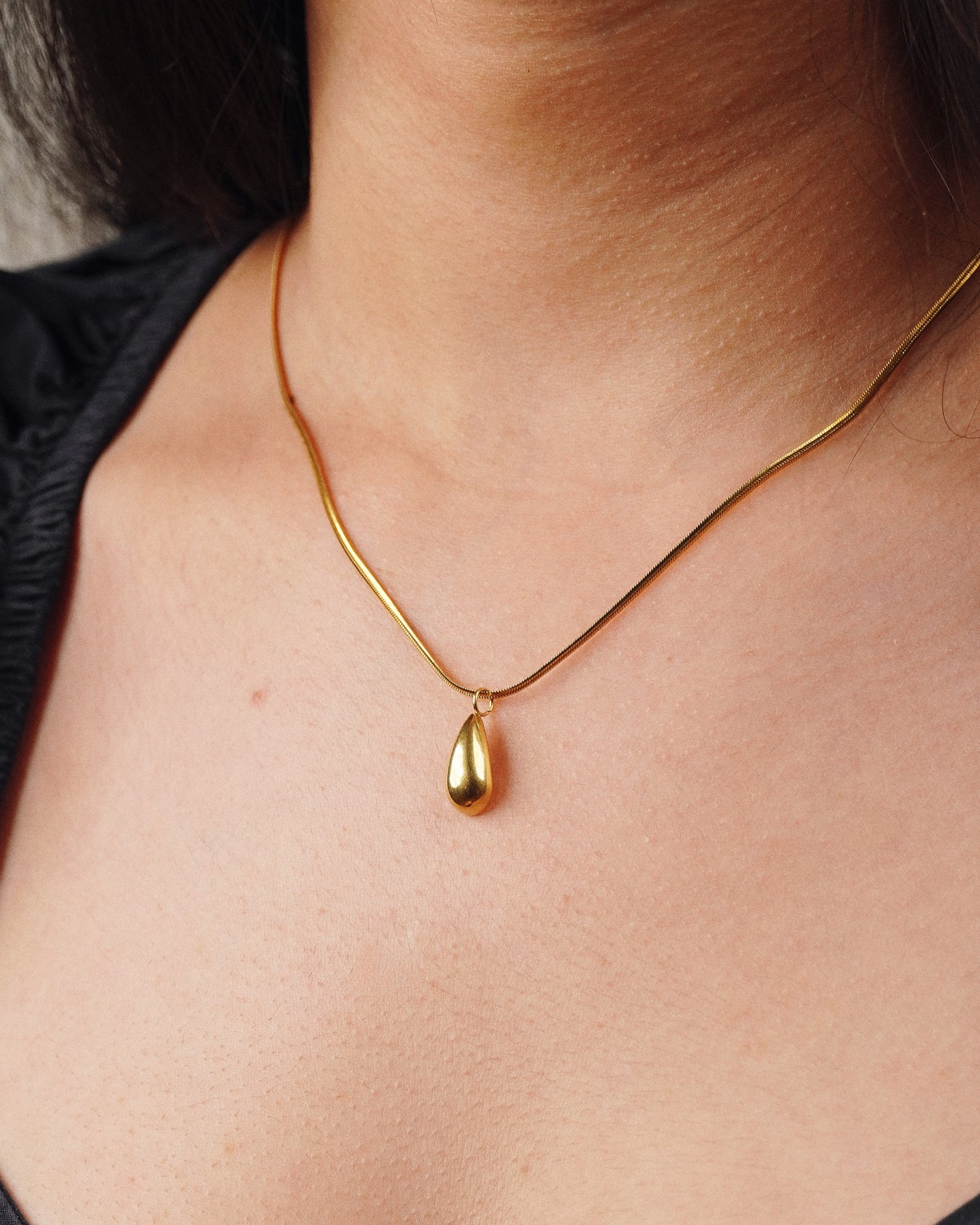 Golden Drop Pendant chain