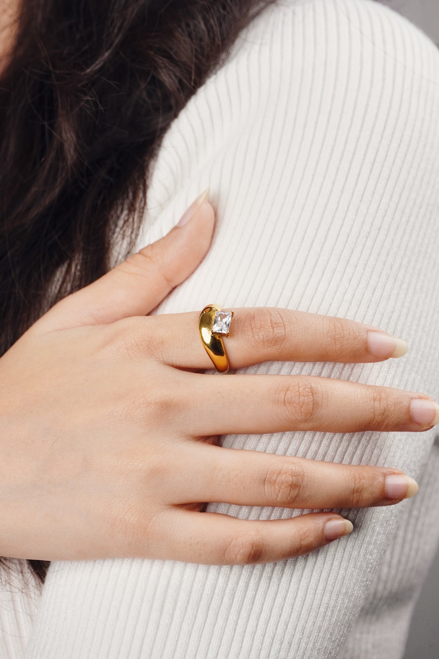 Regalia Bold Solitaire Ring