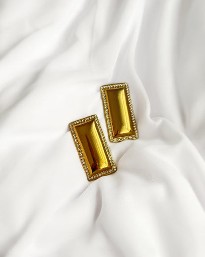Dazzling Bar earrings
