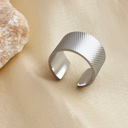 Bold Couple ring