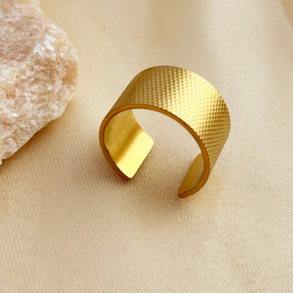 Bold Couple ring