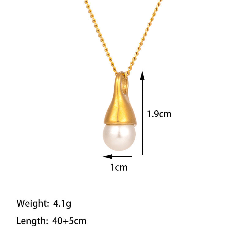 Golden Dewdrop Pearl Pendant