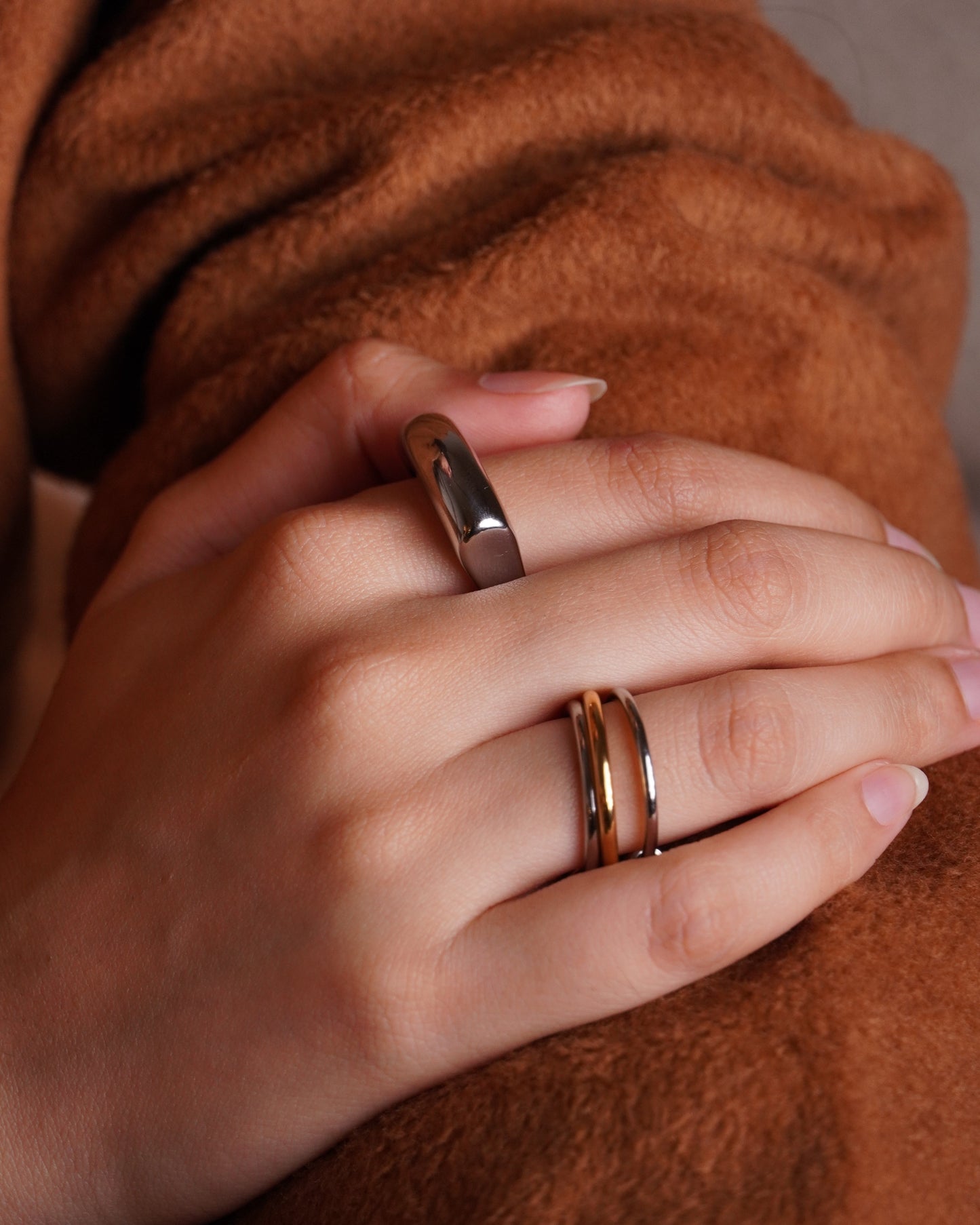 Basic chonky ring