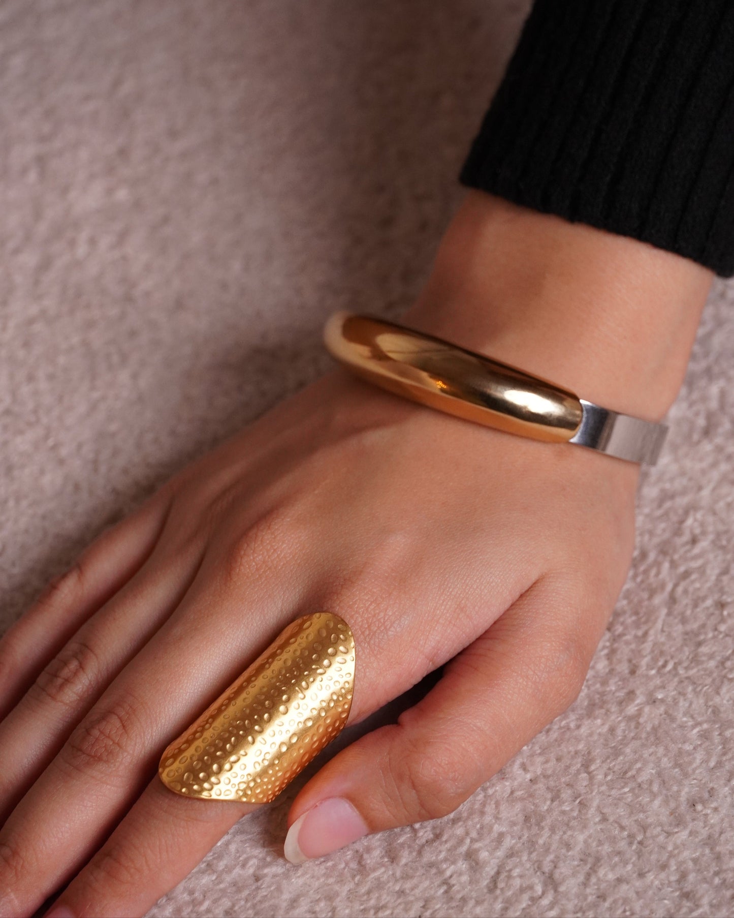 Bold Textured ring