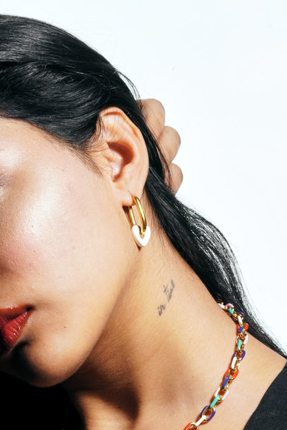 Classic heart earring