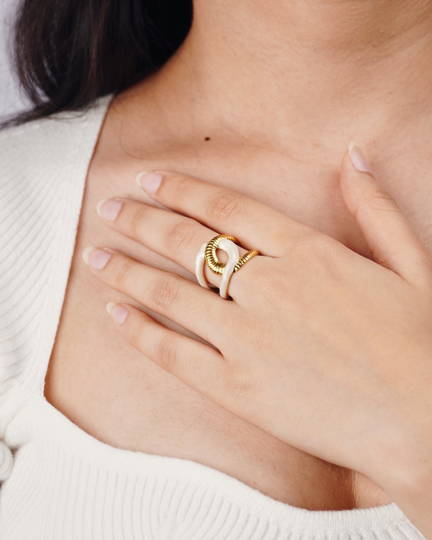 Celestia Enamel Twist Ring