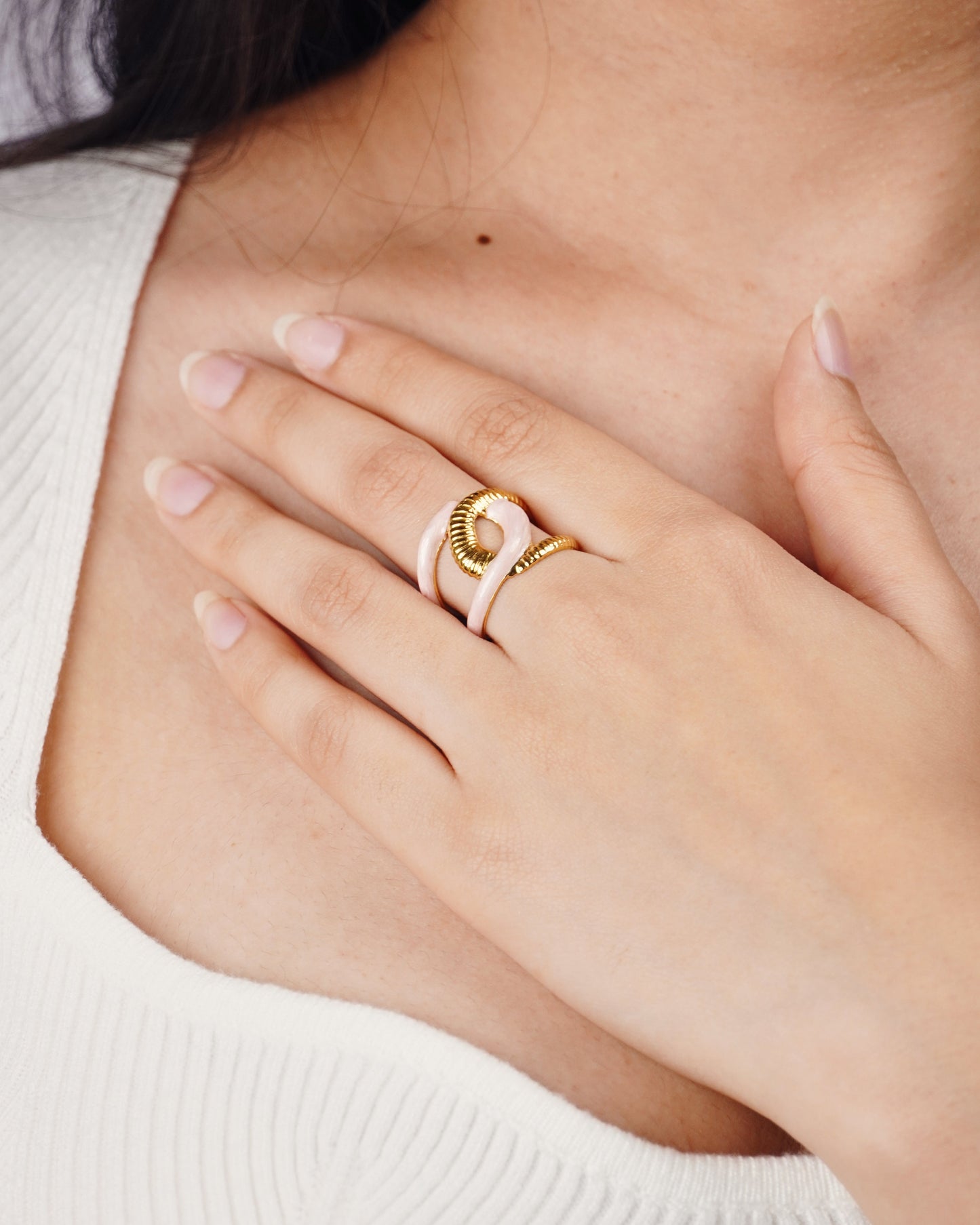 Celestia Enamel Twist Ring