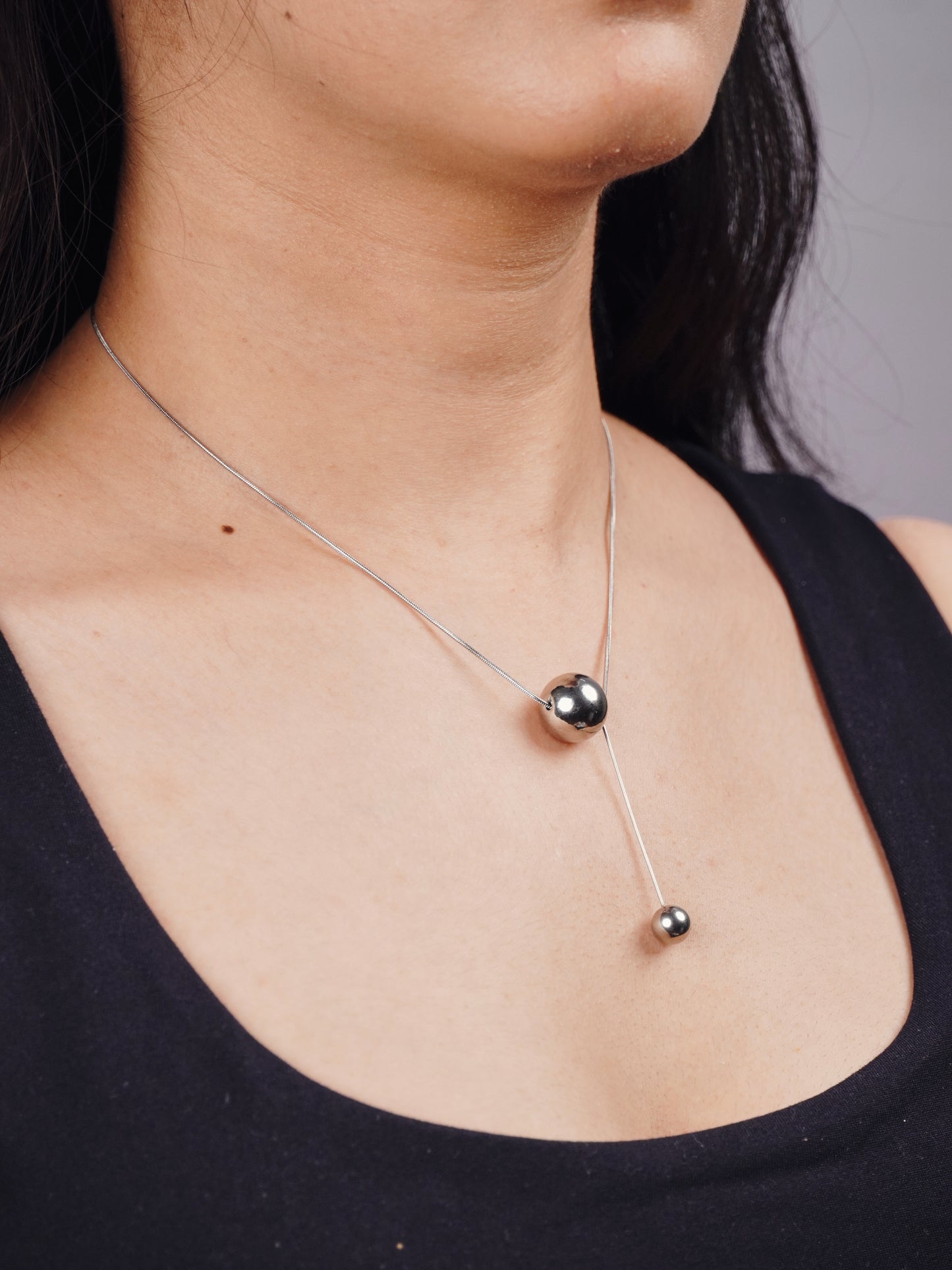 Luna Line Drop necklace