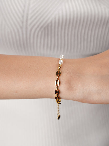 Best of both worlds bracelet