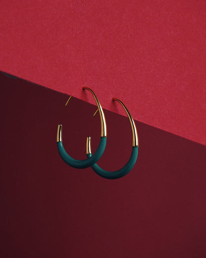 Curve Hoops earrings