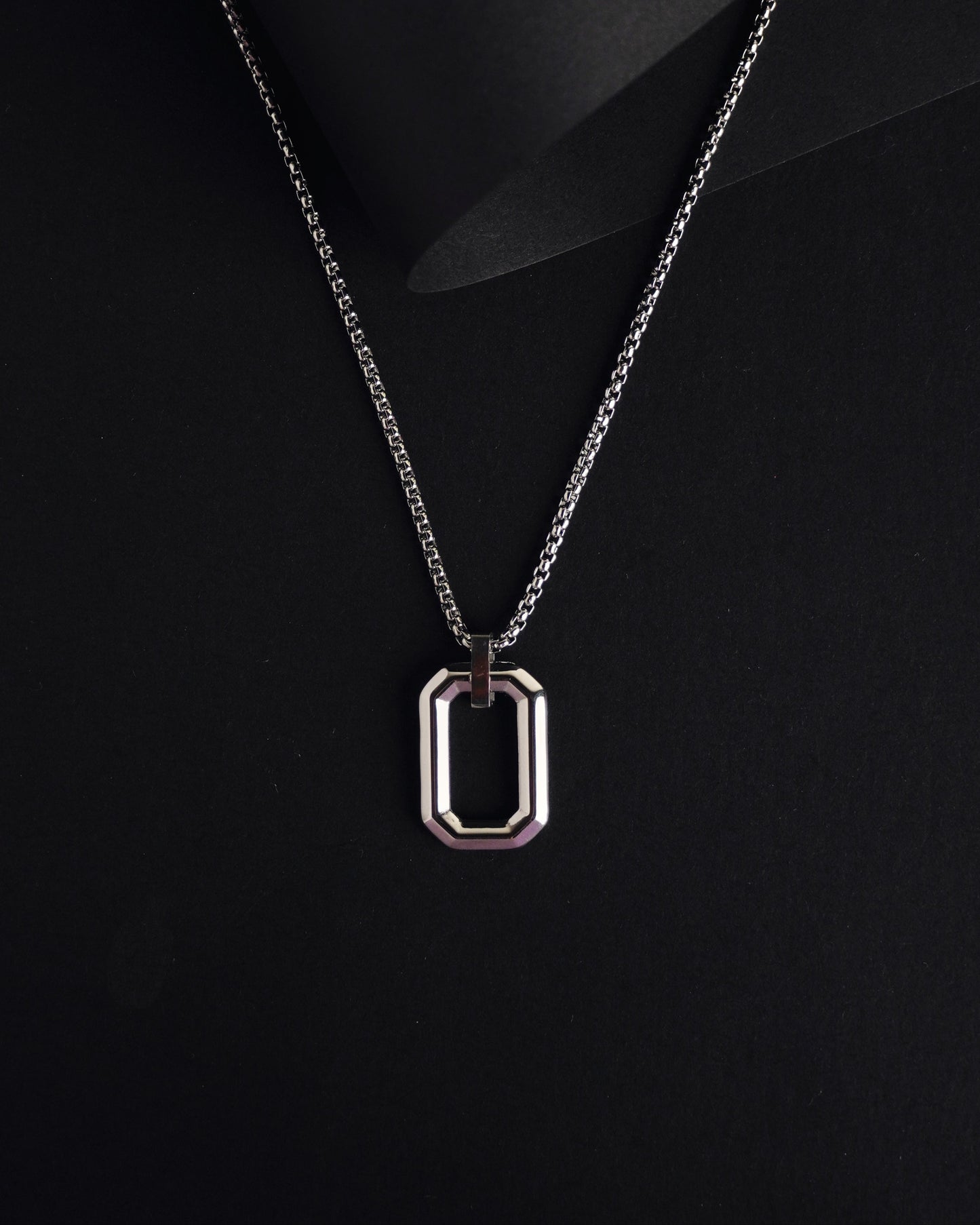 Men's Edge Pendant chain
