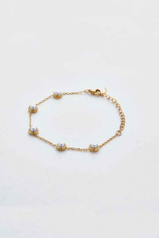 5 studded pearl bracelet