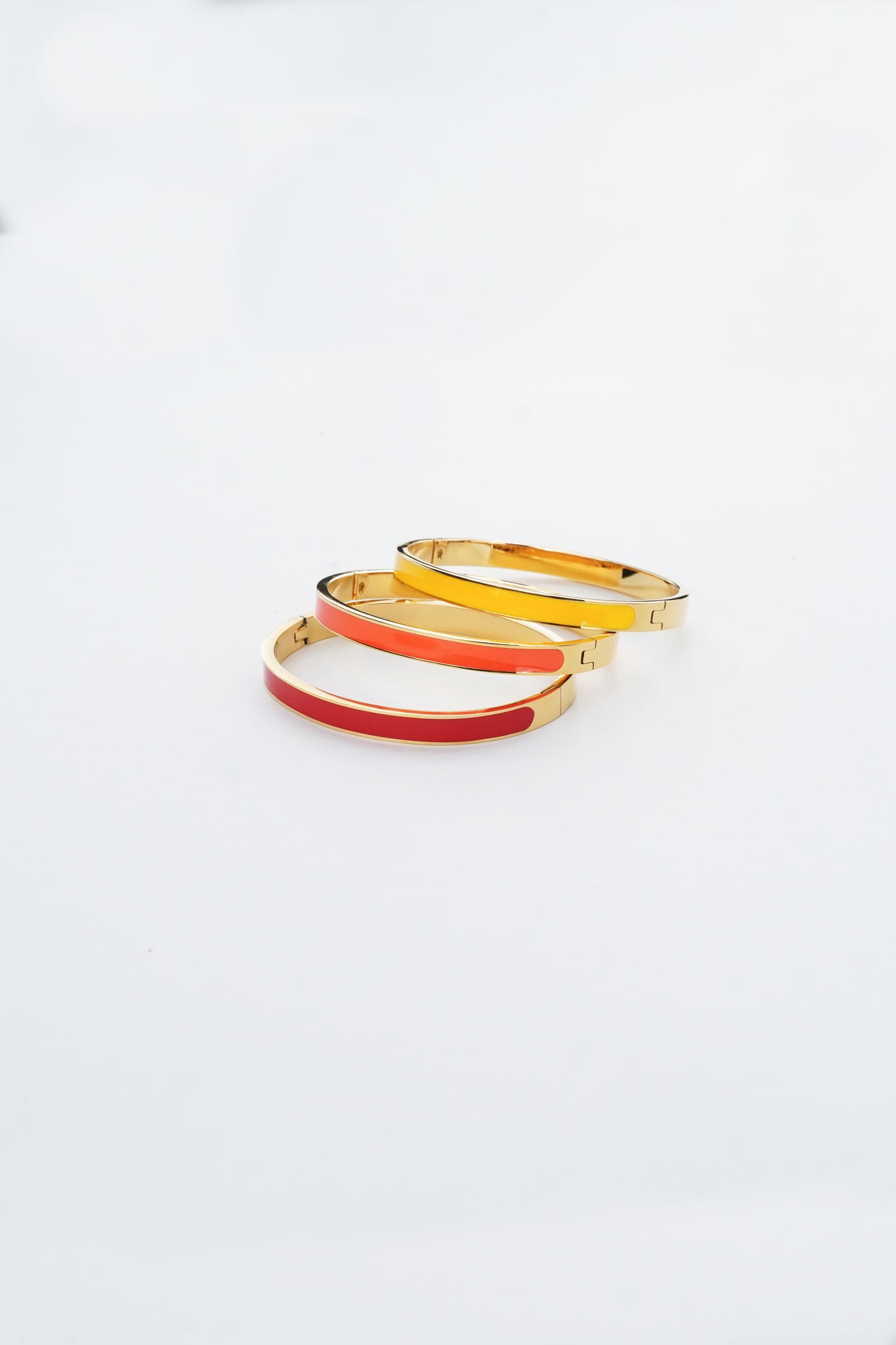 Elle Bangle