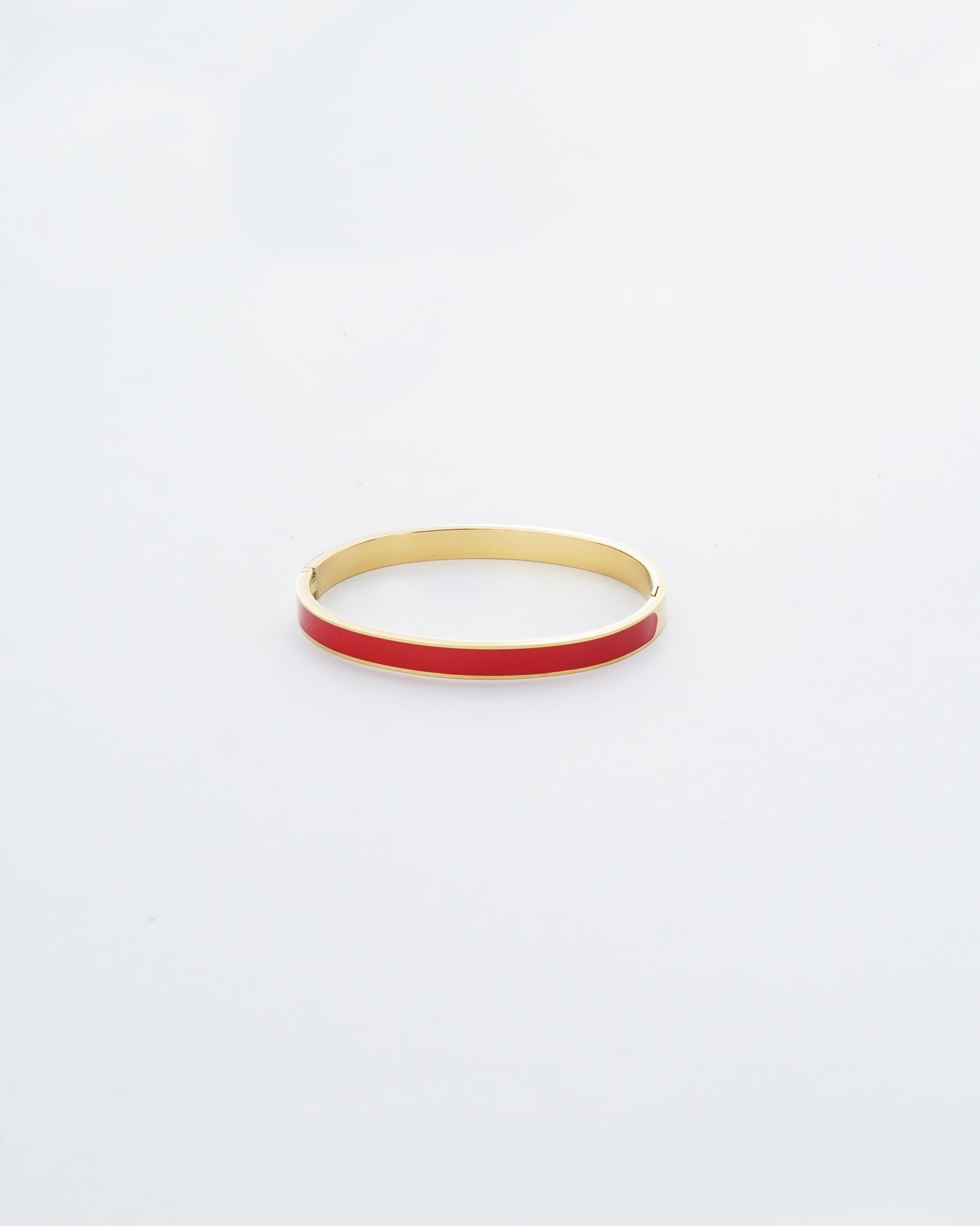 Elle Bangle