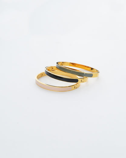 Elle Bangle