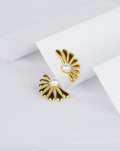 Asymmetrical Pearl Earrings