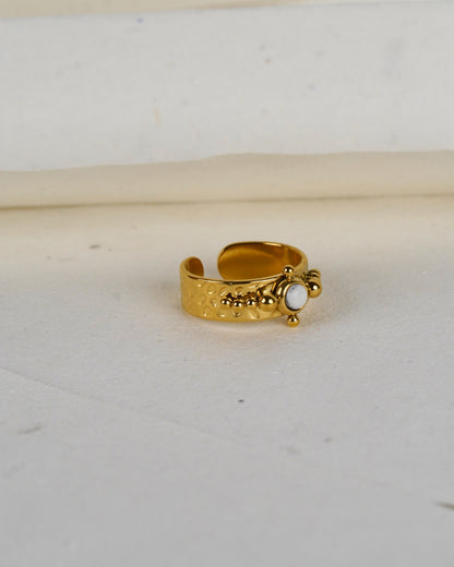 Vintage Stone studded ring